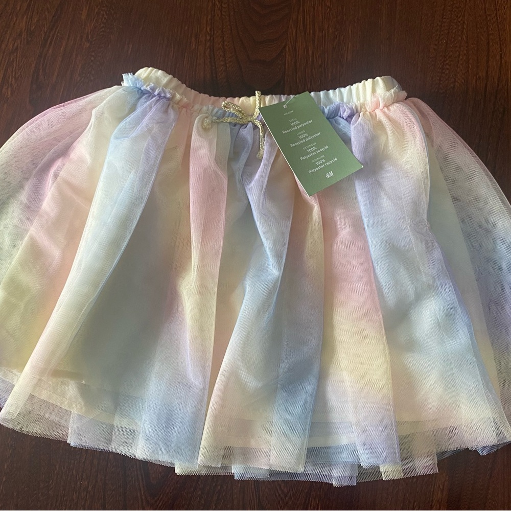 BNWT Pastel Rainbow Tulle Skirt Size 6-8